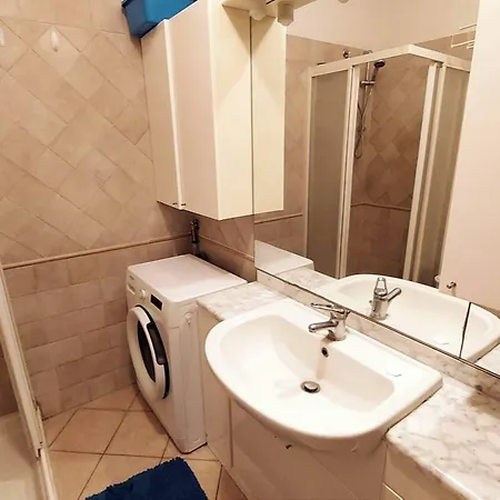 Near Metro * טורינו