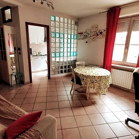 Near Metro Daire Torino