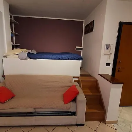 Apartment Near Metro *