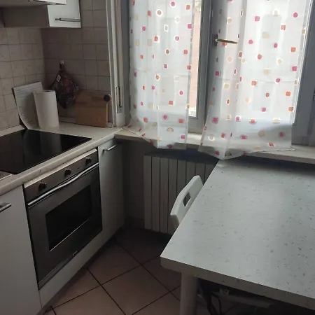 Apartment Near Metro *