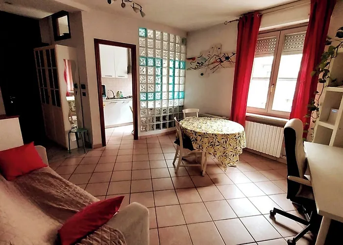 Near Metro Apartment Turin